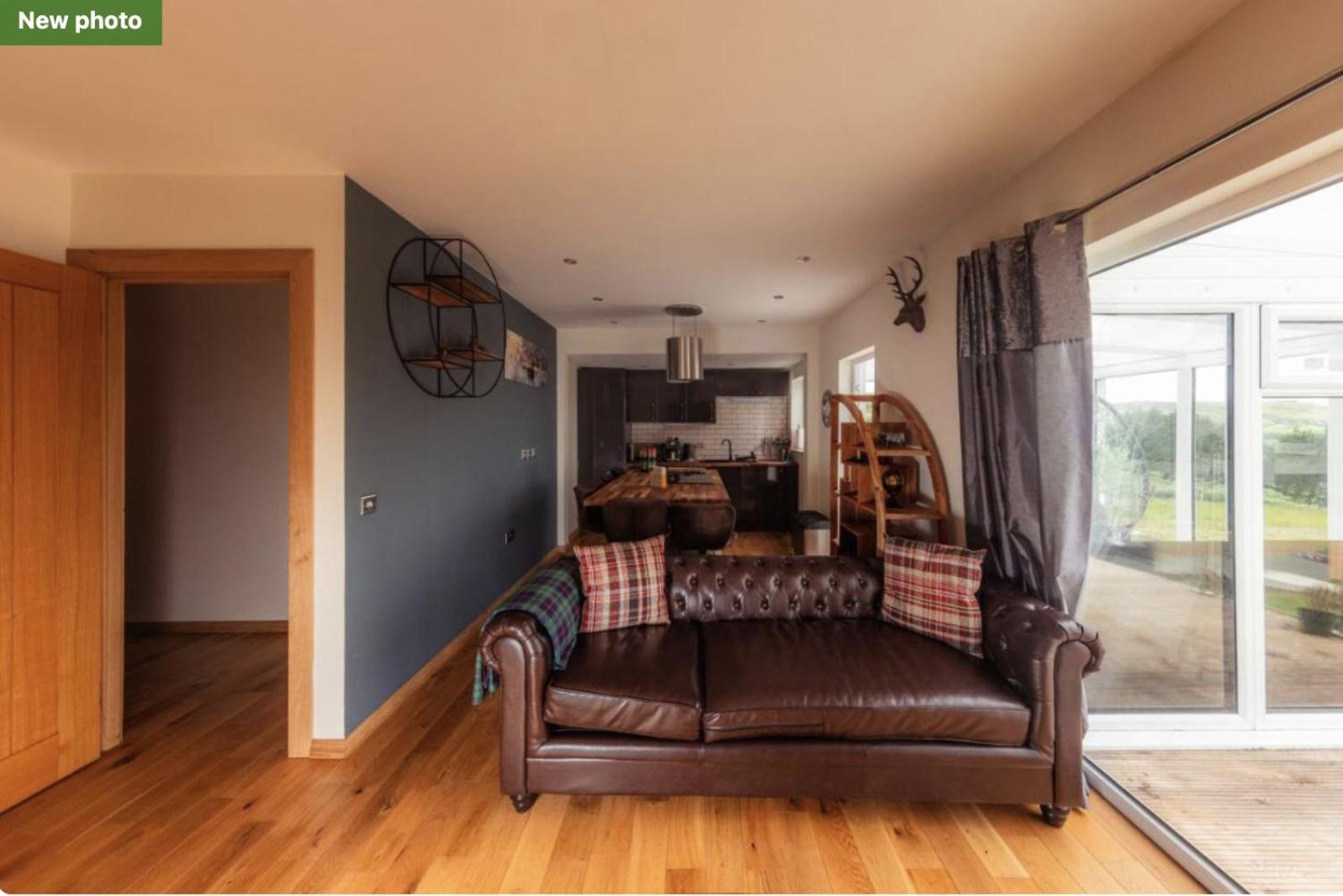 Luxury Cottage With Stunning Views Near Fairy Pools - School House 3 Карбост Экстерьер фото